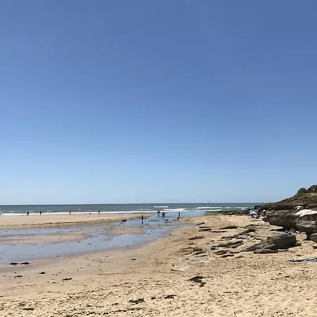 Figure De Proue, Pres Les Sables D Olonne, Saint Hilaire * Talmont-Saint-Hilaire
