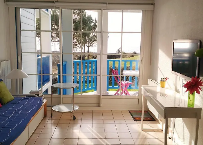 Figure De Proue, Pres Les Sables D Olonne, Saint Hilaire