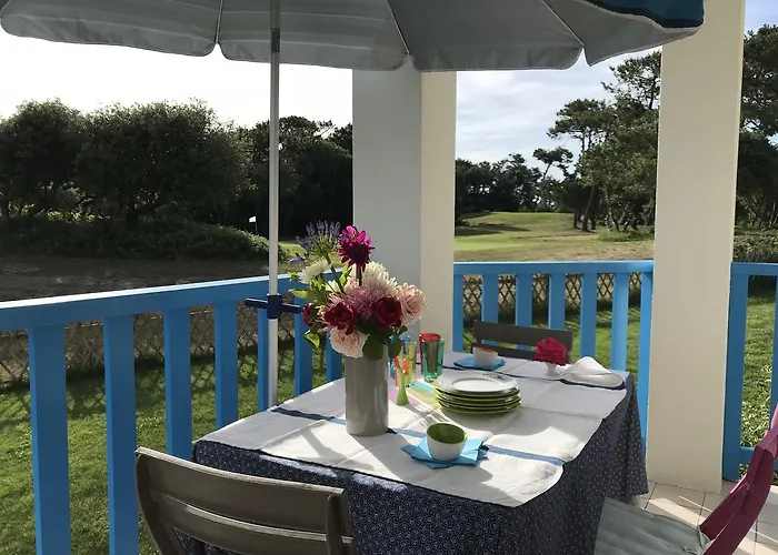 Figure De Proue, Pres Les Sables D Olonne, Saint Hilaire * Talmont-Saint-Hilaire